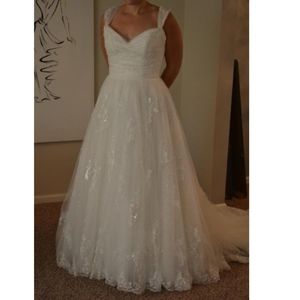 MAGGIE SOTTERO JAYLA